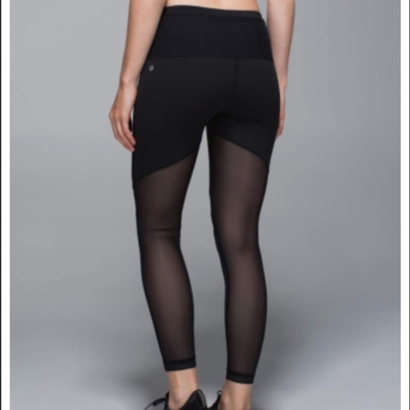 lululemon athletica Pants - Lululemon Running In The City Hi-Rise Tights Sz 4